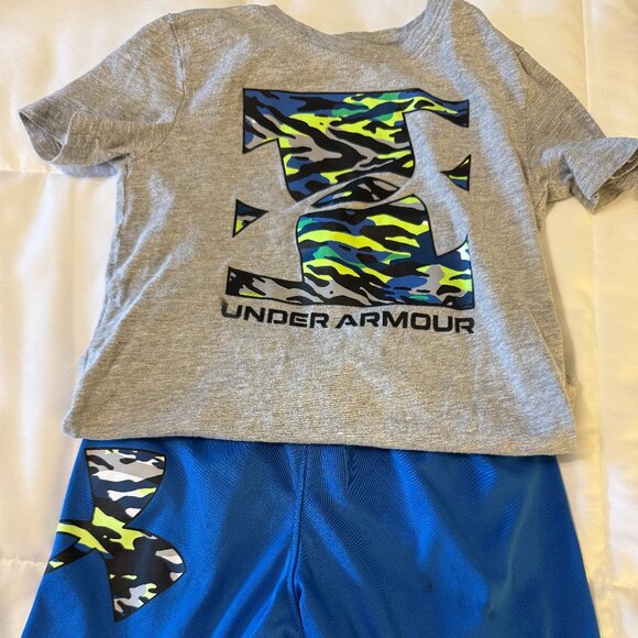 Under Armour Short Set - Picture 1 of 7